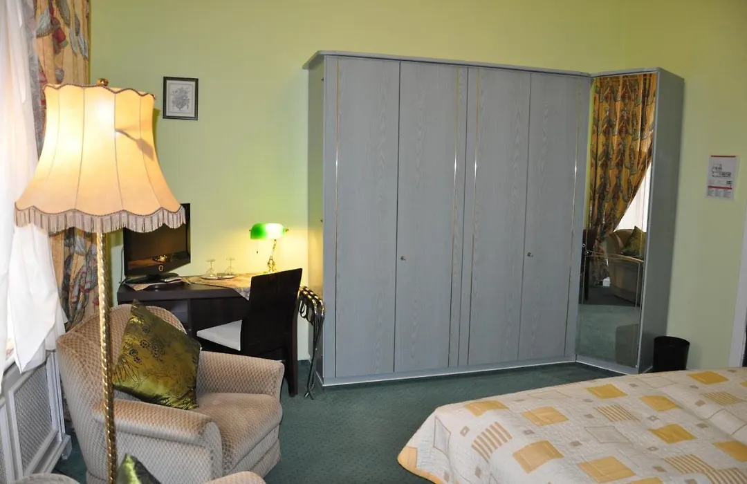 Hotel Pension Savoy Am Kurfuerstendamm-1